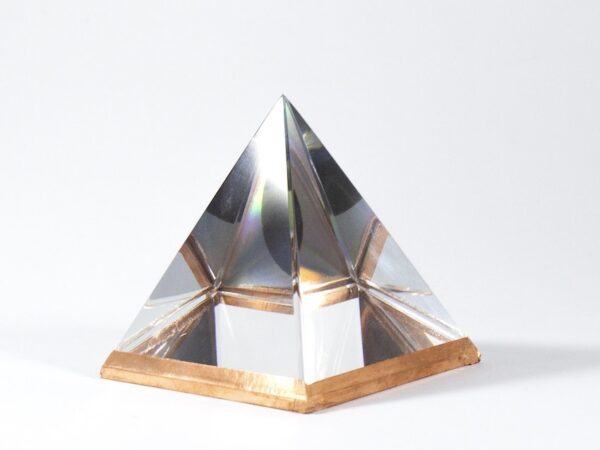 La Pyramide Optique HélioGénor®
