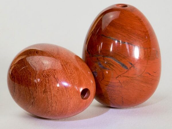 Oeuf de Yoni Jaspe rouge